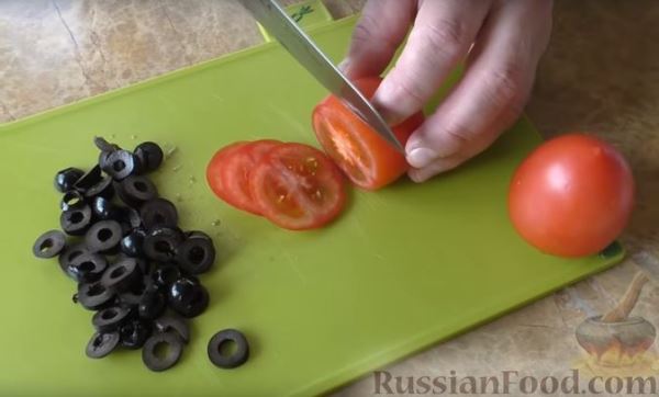 Домашняя пицца на дрожжевом тесте