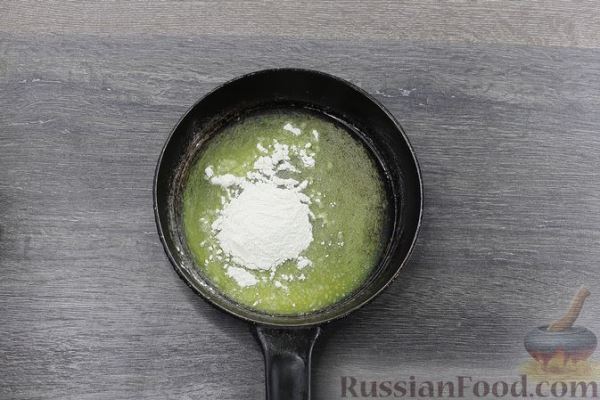 Картофельная запеканка с рыбой и сыром, под соусом бешамель